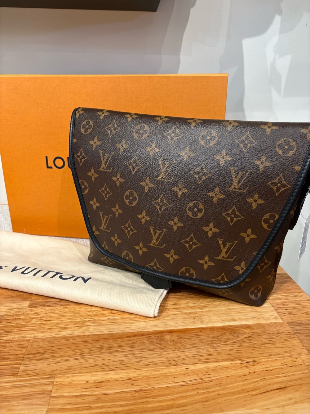 Louis Vuitton Magnetic Messenger Bag Macassar Monogram Canvas
